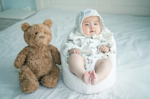 澧县宝宝吃不饱母乳的症状